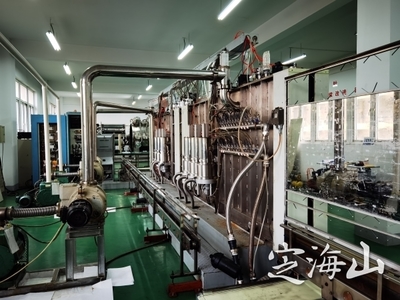 加大技术研发投入，以新材料技术研发驱动企业创新