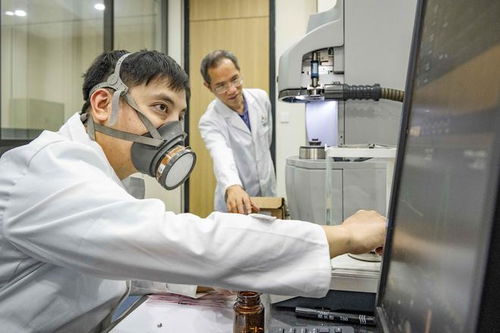 从技术白丁到自主研发 润际新材的逆袭之路